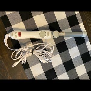 Beachwaver Curling Iron